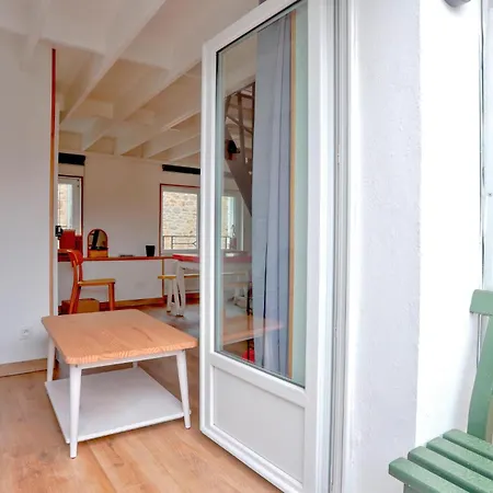 1 Bedroom In *